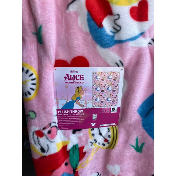 Alice in Wonderland 50 x 70 soft adorable throw with matching book and confetti - Picture 4 of 7